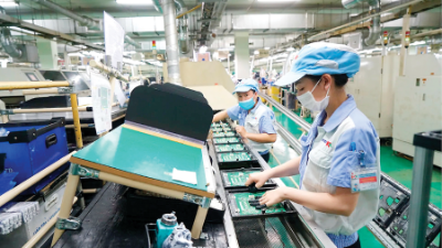 Electronics sector under pressure from green transformation