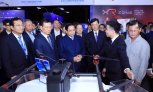 Trong khuôn khổ Ngày hội khởi nghiệp đổi mới sáng tạo Việt Nam- TECHFEST 2025, Tập đoàn Công nghệ CMC giới thiệu Hệ sinh thái Chuyển đổi số toàn diện cấp phường, xã. 