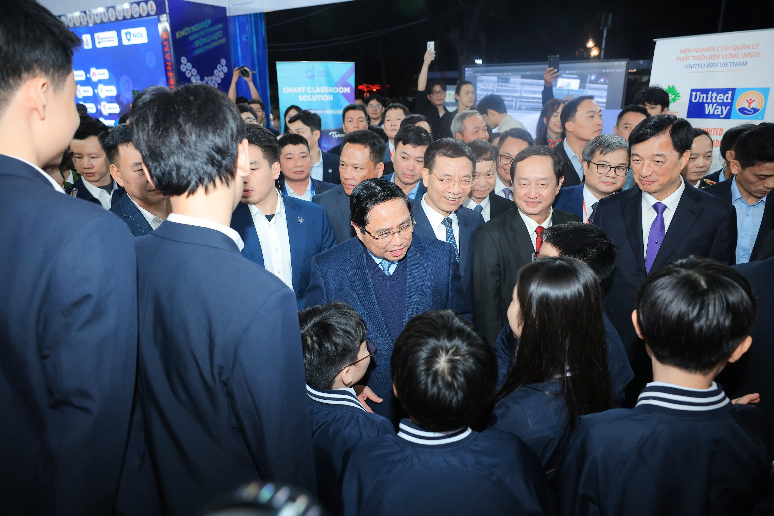 Việt Nam hướng tới mục tiêu Quốc gia khởi nghiệp  - Ảnh 1