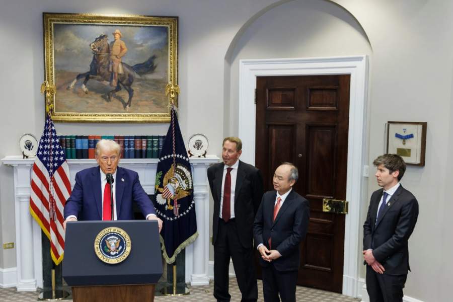 Chính quyền dưới thời ông Donald Trump liên tục thúc đẩy AI và vị thế của nước Mỹ trong cuộc đua này. Ảnh: Bloomberg