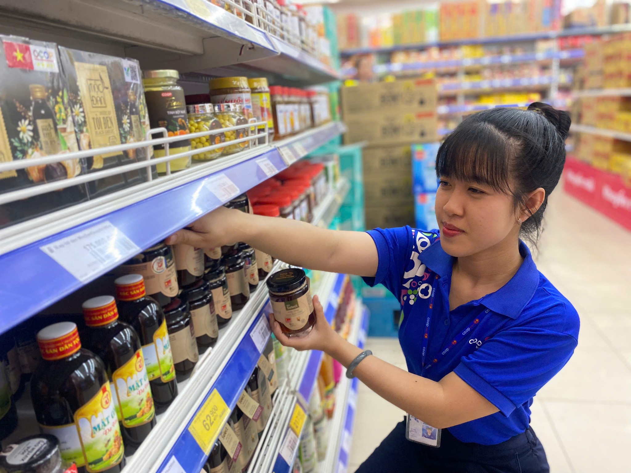 Ưu tiên hàng đầu là không để xảy ra tình trạng khan hàng cục bộ.