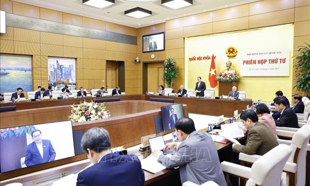 Chủ tịch Quốc hội Trần Thanh Mẫn, Chủ tịch Hội đồng Bầu cử quốc gia phát biểu tại Phiên họp thứ tư, ngày 15/12/2025. Ảnh: TTXVN.