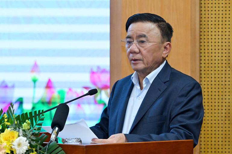 Thường trực Ban Bí thư Trần Cẩm Tú phát biểu chỉ đạo và kết luận hội nghị. Ảnh: Nhân Dân