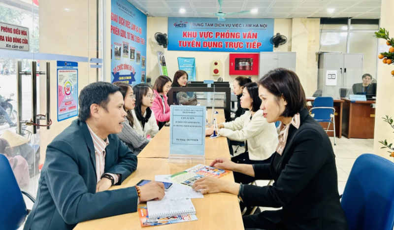 Hanoi activates official employment portal