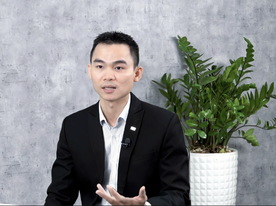 &nbsp;Ông Đinh Minh Trí, Giám đốc Phân tích Khối Khách hàng cá nhân, Công ty CP Chứng khoán Mirae Asset (MAS).&nbsp;