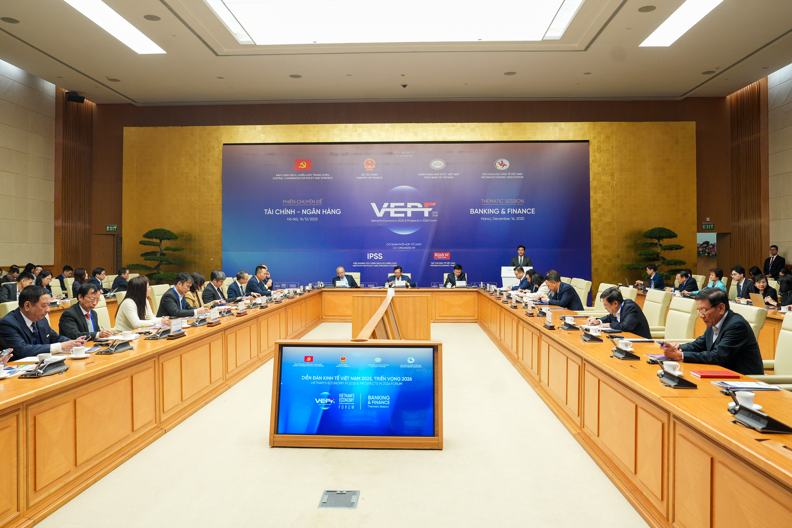Diễn đàn Kinh tế Việt Nam 2025 – Triển vọng 2026.