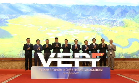 [Phóng sự ảnh]: Diễn đàn Kinh tế Việt Nam 2025, triển vọng 2026: Tìm giải pháp giữ đà tăng trưởng