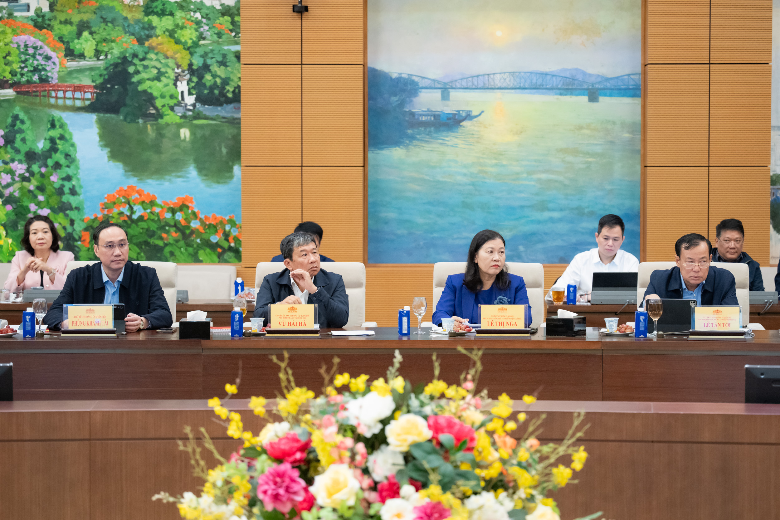 Các đại biểu tham dự cuộc họp. Ảnh: Quốc hội.