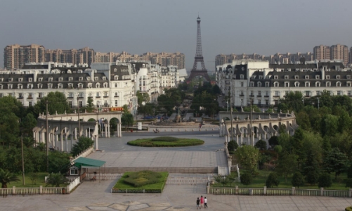 Vì sao cú sụp đổ bất động sản Trung Quốc phải được “giữ kín”?