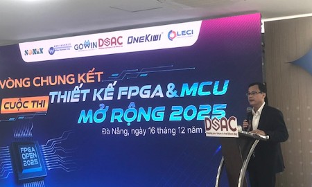 Phó giám đốc Sở KH&CN Đà Nẵng Trần Ngọc Thạch phát biểu khai mạc Cuộc thi. Ảnh Ngô Anh Văn