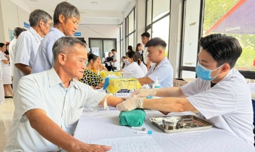 Bệnh không lây nhiễm là nguyên nhân gây tử vong hàng đầu tại Việt Nam 