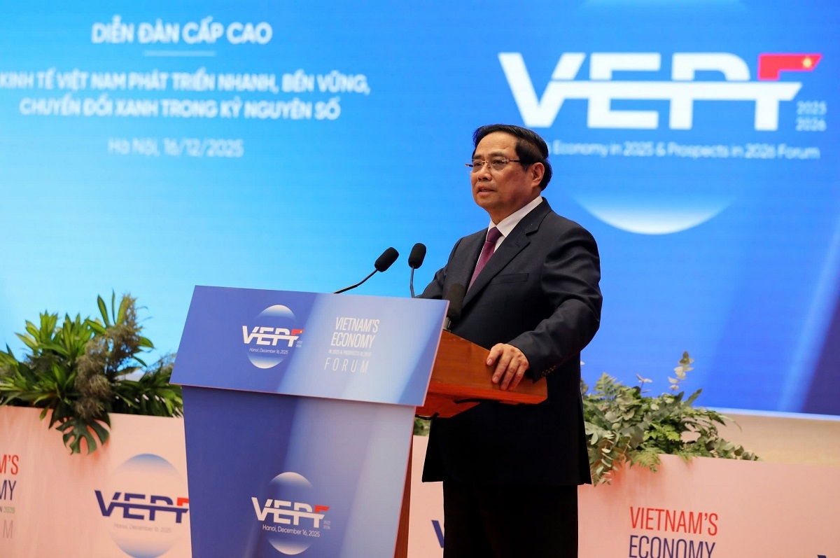 Thủ tướng Chính Phủ Phạm Minh Chính phát biểu chỉ đạo tại phiên toàn thể cấp cao của Diễn đàn Kinh tế Việt Nam 2025, triển vọng 2026.