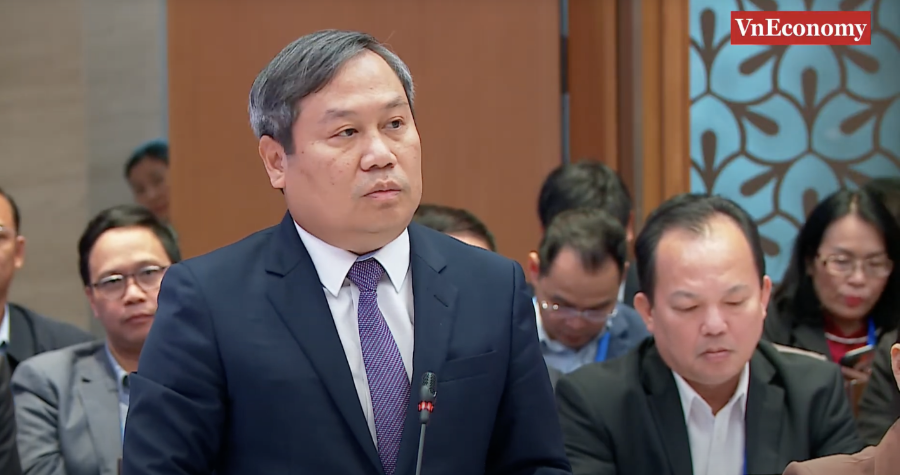 Chủ tịch UBND thành phố Hà Nội Vũ Đại Thắng phát biểu tại Diễn đàn.