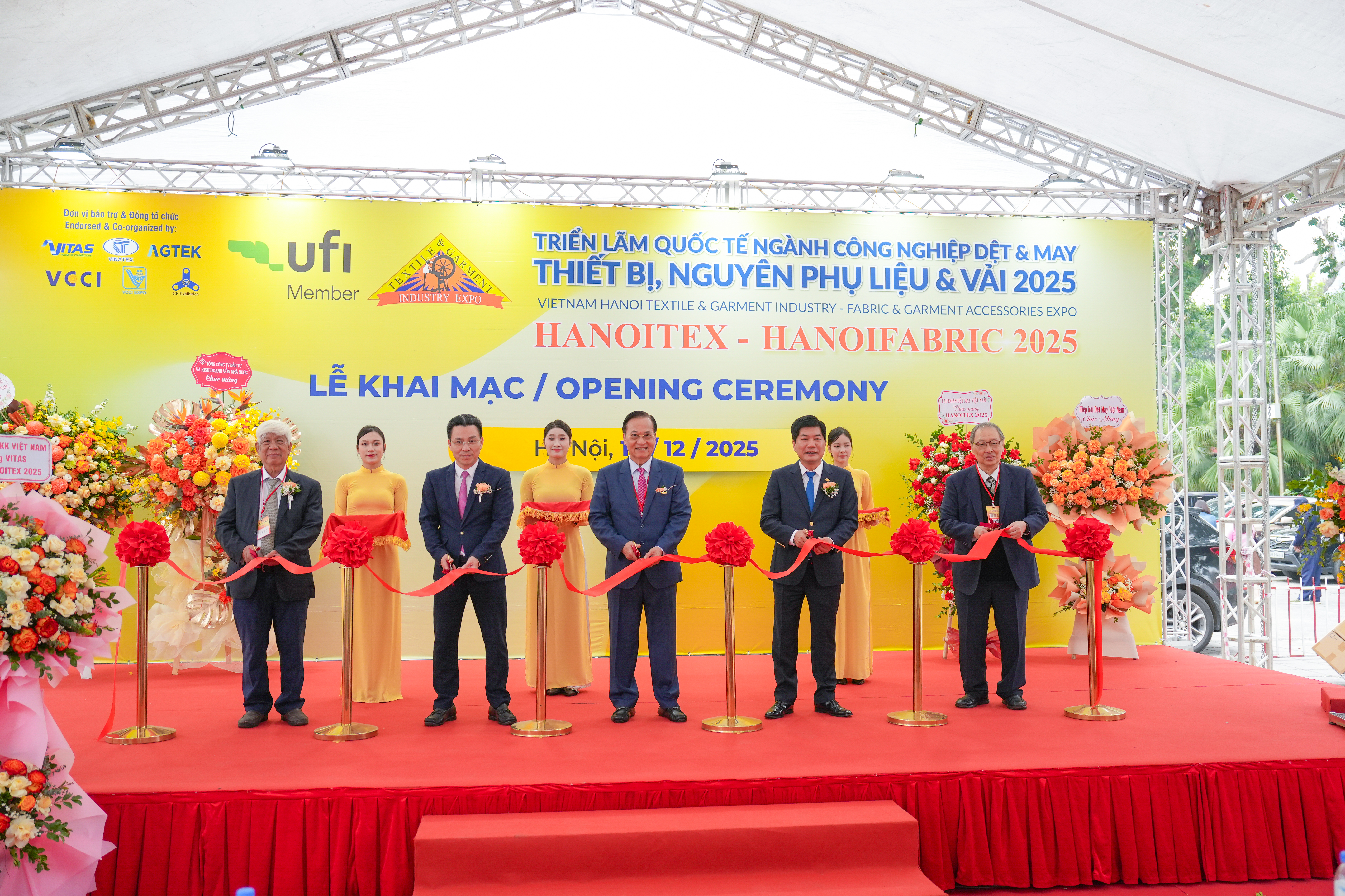 Lễ khai mạc HanoiTex & HanoiFabric 2025.
