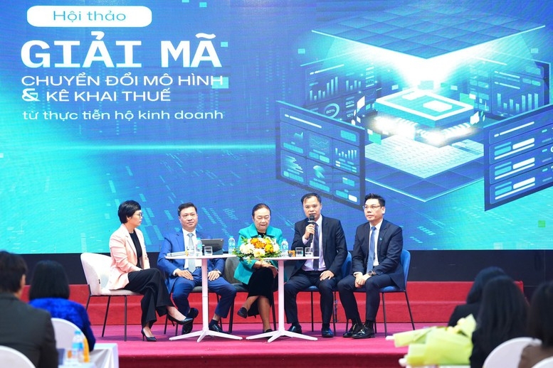 Hội thảo với chủ đề “Giải mã chuyển đổi mô hình và kê khai thuế: Từ thực tiễn hộ kinh doanh”