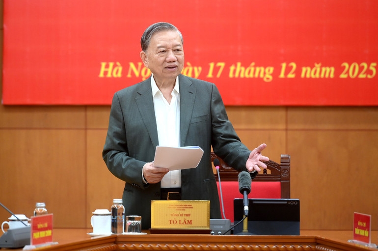 Tổng Bí thư Tô Lâm phát biểu chỉ đạo tại Phiên họp. Ảnh: Nhân Dân