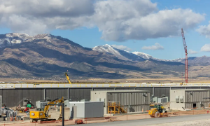 Meta đang đầu tư hàng tỷ USD vào các trung tâm dữ liệu mới. Ảnh: The New York Times