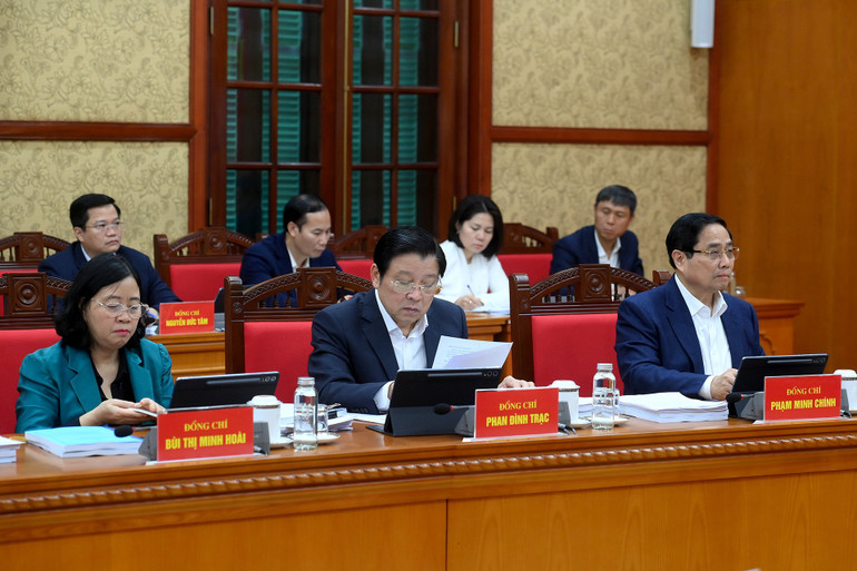 Thủ tướng Chính phủ Phạm Minh Chính và các đại biểu tham dự phiên họp. Ảnh: Nhân Dân