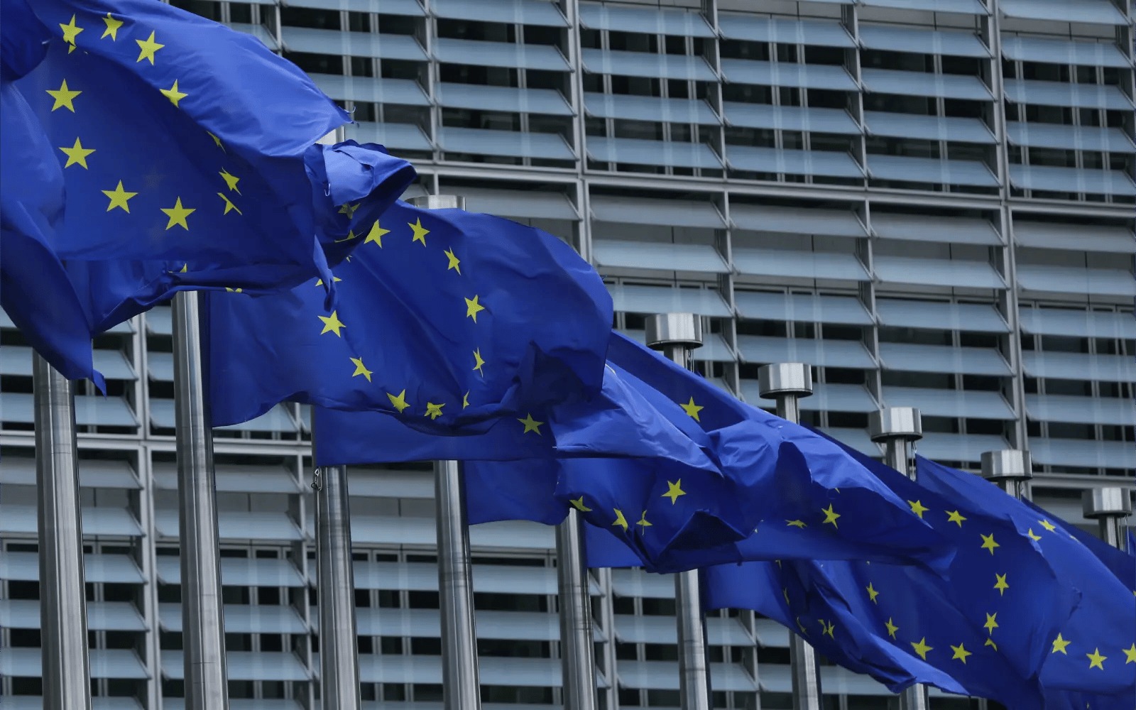 Đối với EU, các quy định công nghệ không chỉ là vấn đề kinh tế mà còn gắn liền với chủ quyền quốc gia, bảo vệ người tiêu dùng và không gian thông tin