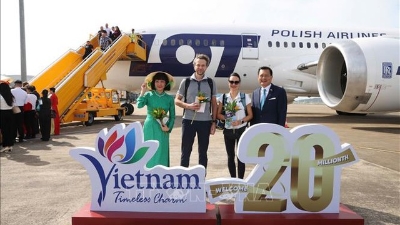 Vietnam welcomes 20 millionth foreign visitor in single year for first time
