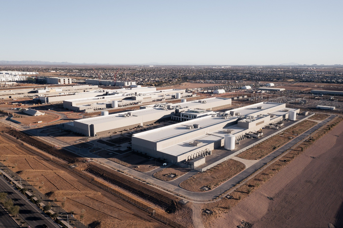 Xây dựng các trung tâm dữ liệu phục vụ phát triển trí tuệ nhân tạo có thể tiêu tốn hàng chục tỷ USD. Ảnh: Datacenter