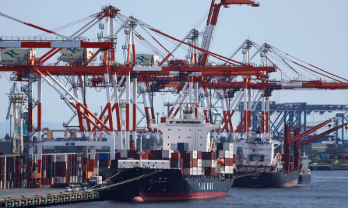 Xuất khẩu của Nhật Bản tăng trưởng mạnh nhất 9 tháng, “cửa” tăng lãi suất rộng mở