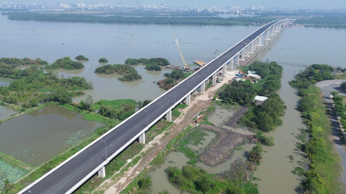 Cầu Nhơn Trạch nối Đồng Nai và TP.Hồ Chí Minh qua sông Sài Gòn đã thông xe ngày 19/8/2025. Ảnh: M.Q
