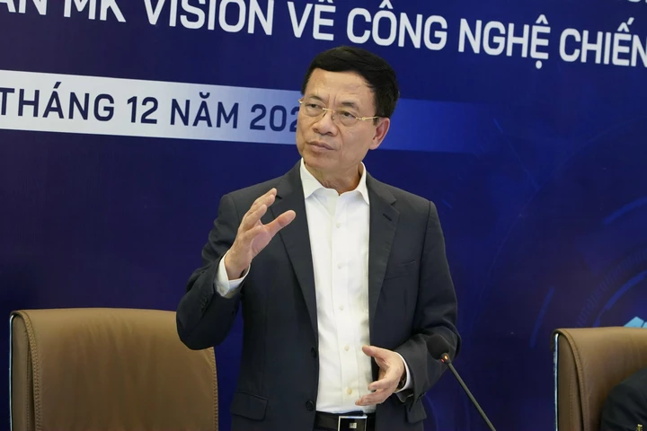 Bộ trưởng Bộ Khoa học và Công nghệ Nguyễn Mạnh Hùng. 