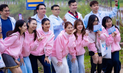 FPT và Vietnam Airlines: Kết nối nhân viên, xây dựng hạnh phúc