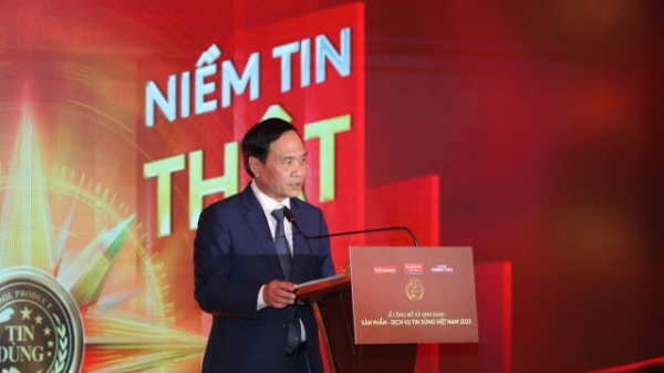 PGS.TS Phạm Ngọc Linh: Bảo vệ người tiêu dùng cũng đồng nghĩa với bảo vệ thị trường, bảo vệ thế hệ tương lai