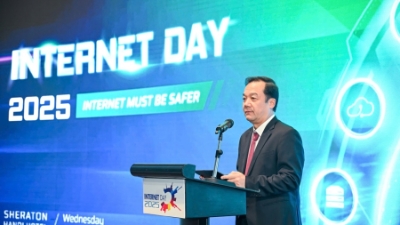 Internet Day 2025 opens in Hanoi