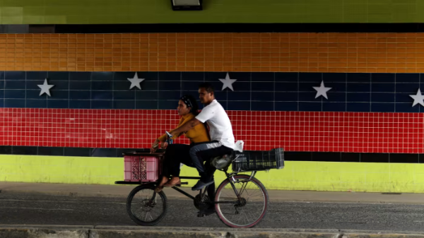 Nhà đầu tư toàn cầu mua mạnh trái phiếu Venezuela