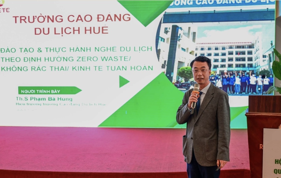 Đại biểu chia sẻ về phát triển du lịch xanh theo định hướng Net Zero.