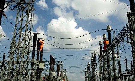 Tháo gỡ nút thắt pháp lý và cơ chế giá để xây dựng thị trường điện cạnh tranh, minh bạch