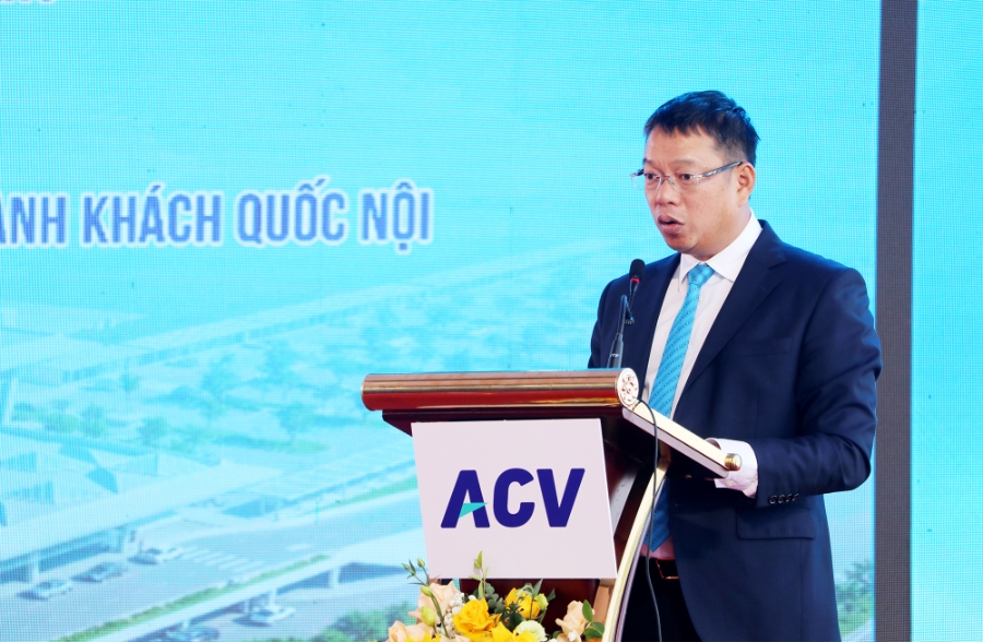 Ông Trần Anh Vũ, Phó Tổng Giám đốc Tổng Công ty Hàng không Việt Nam, phát biểu