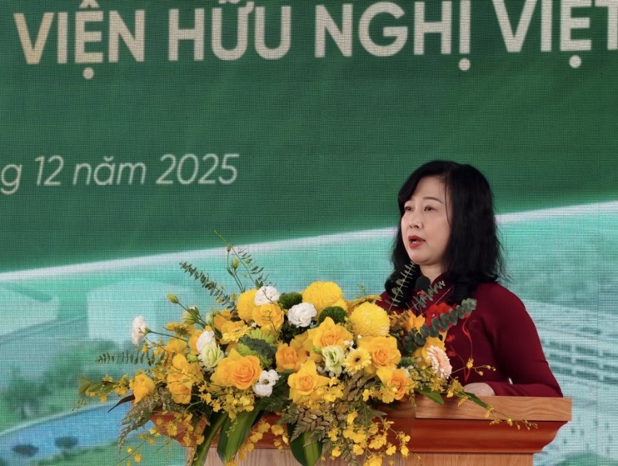 Bộ trưởng Bộ Y tế Đào Hồng Lan phát biểu tại lễ khánh thành. Ảnh: Hà Quyên.