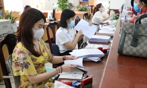 Bộ Nội vụ thông tin về lộ trình thực hiện cải cách tiền lương 