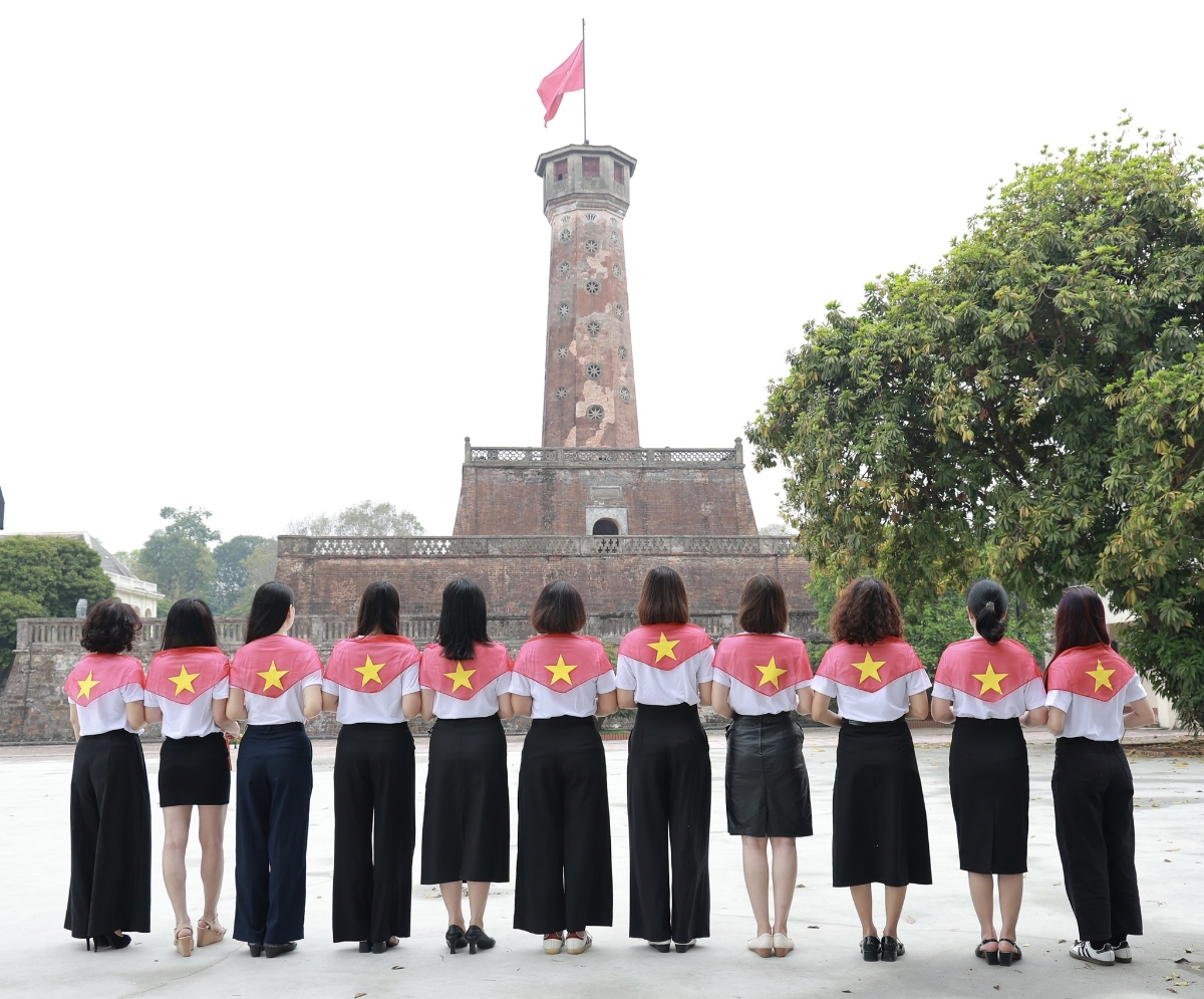 Tour “Ký ức Cột cờ” không đơn thuần là một chuyến tham quan, mà còn là hành trình đánh thức ký ức.