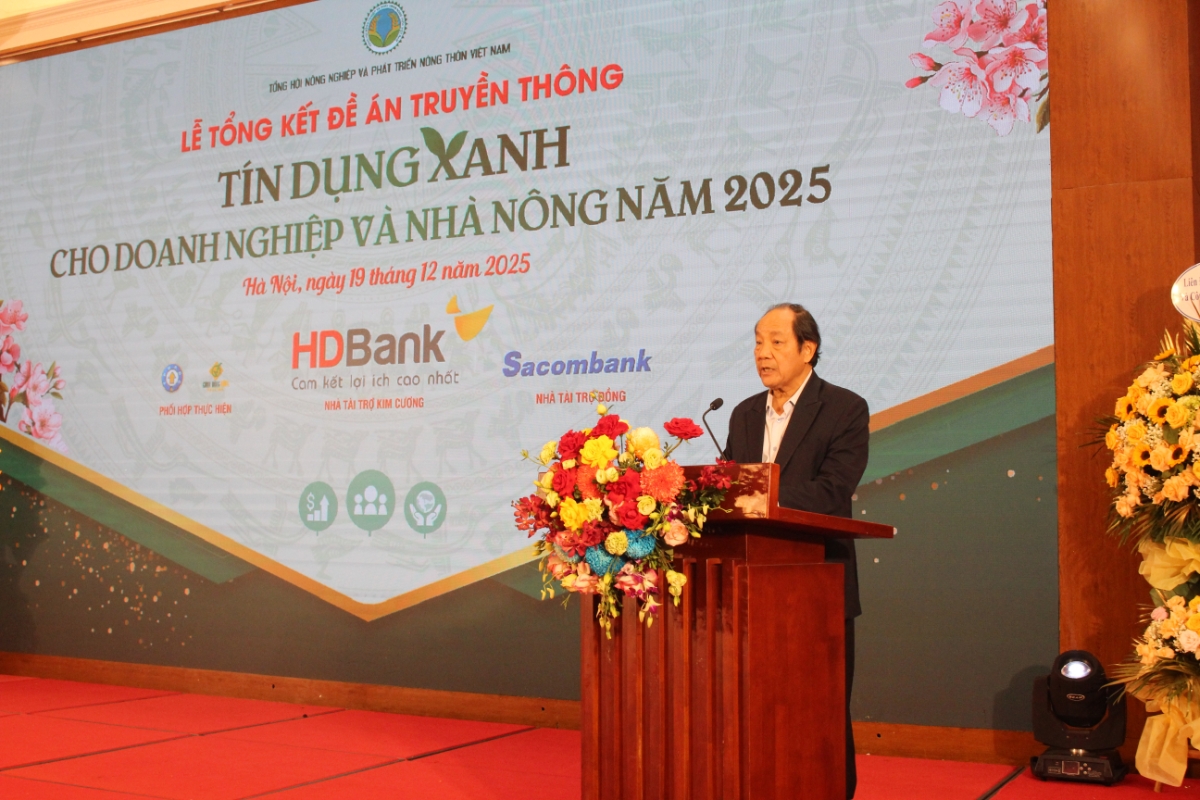 Ông Hồ Xuân Hùng: