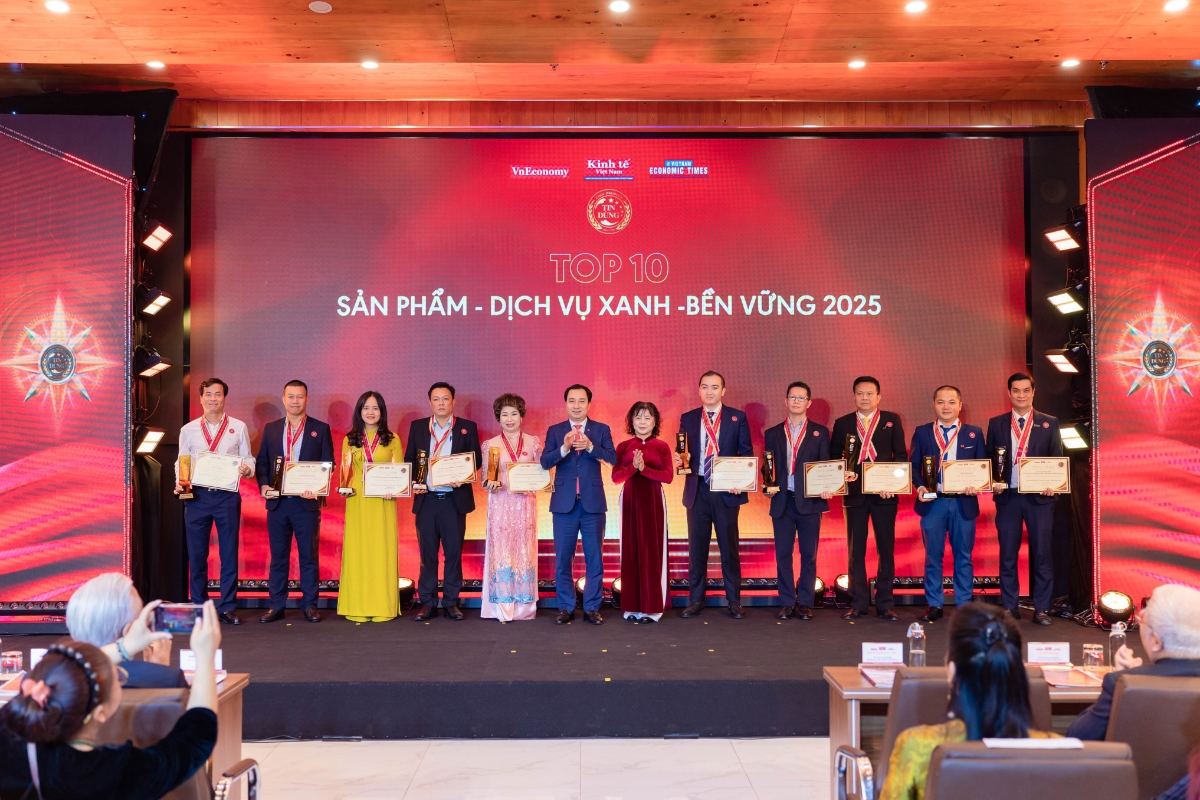 Vinh danh Top 10 sản phẩm – dịch vụ Xanh & Bền vững 2025.