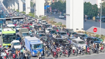 Hanoi sets 2030 deadline for full green transport conversion