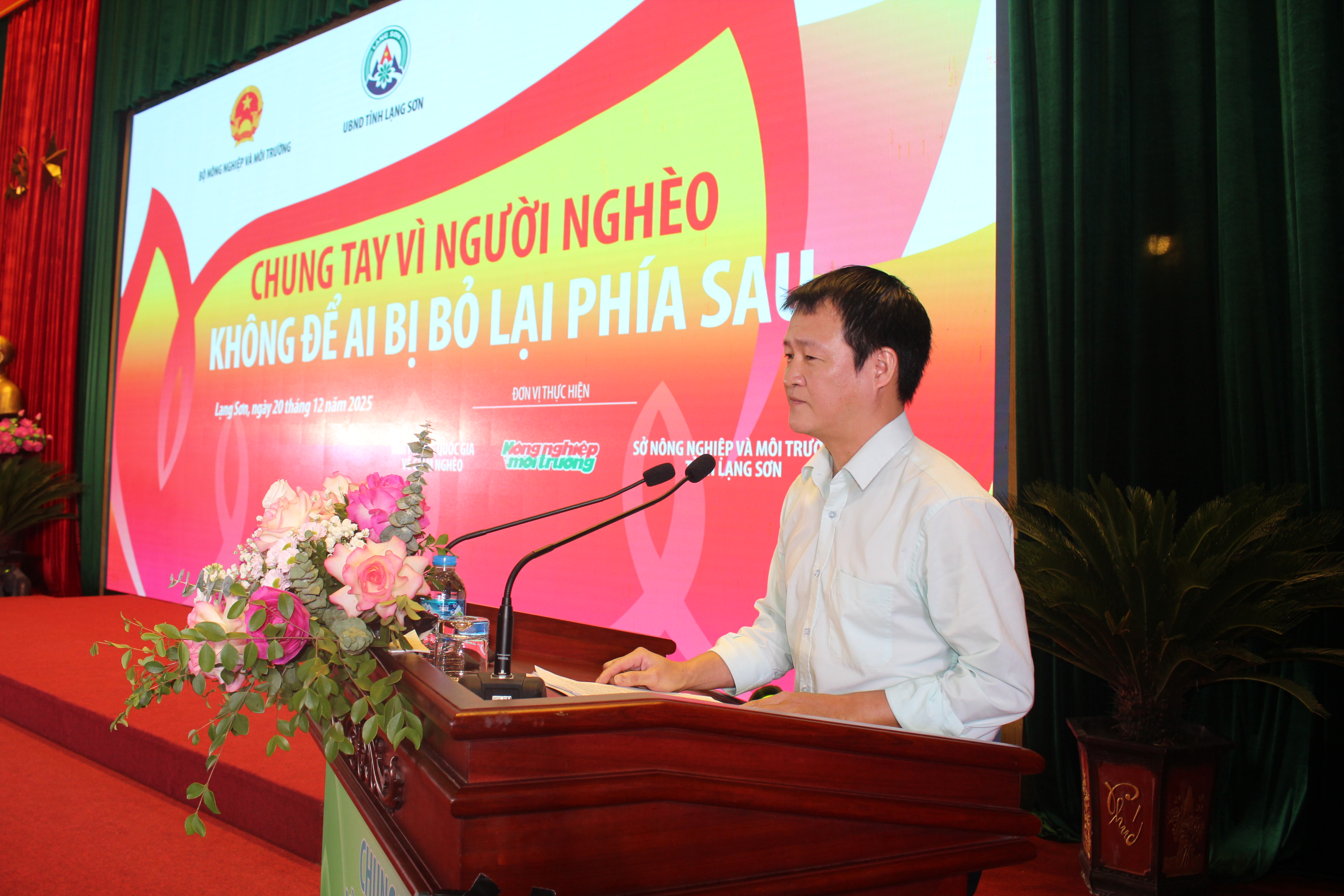 Ông Phạm Hồng Đào: 