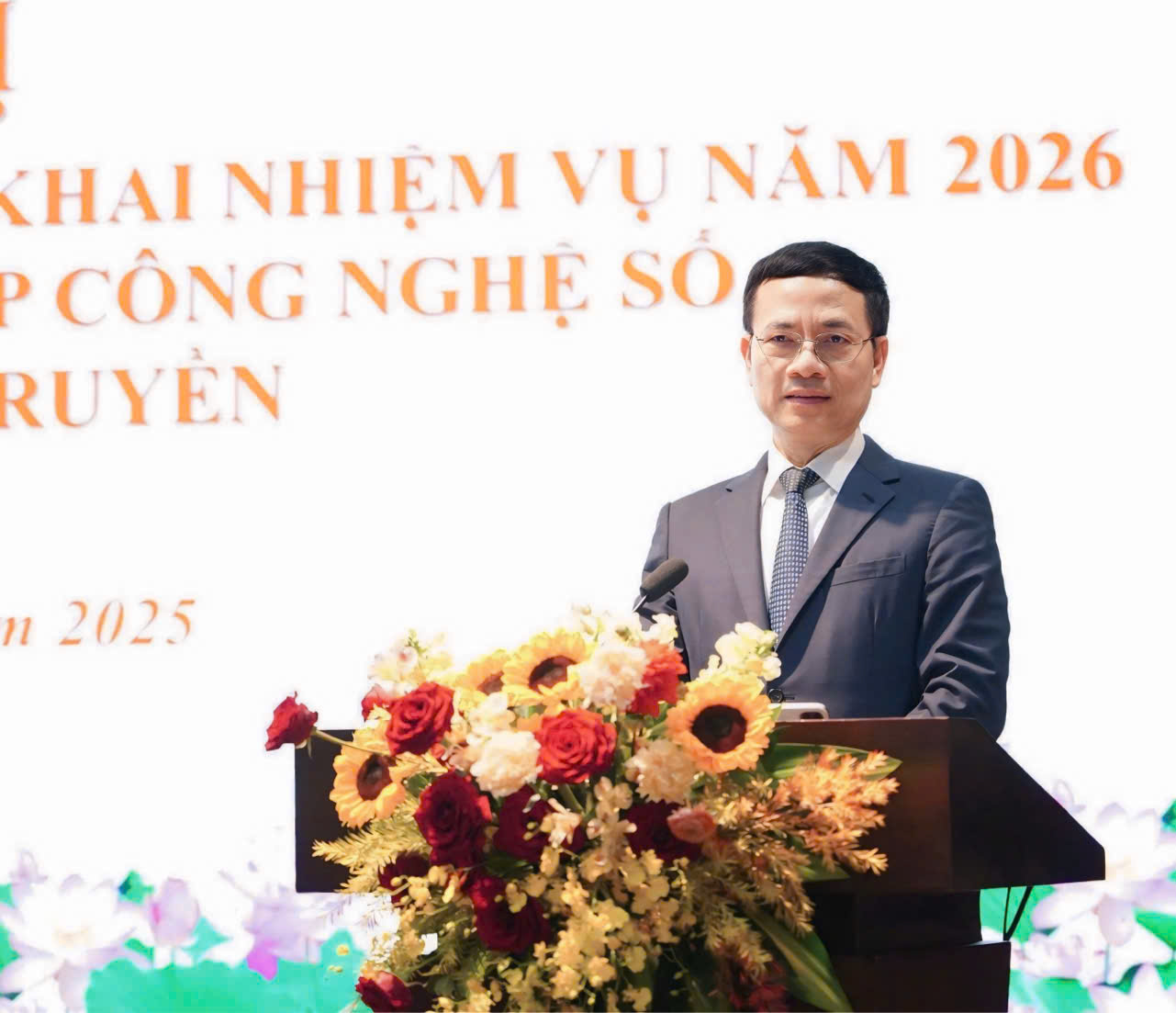 Bộ trưởng Nguyễn Mạnh Hùng phát biểu chỉ đạo tại Hội nghị.