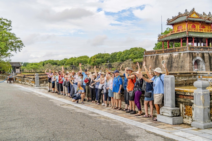 Năm Du lịch quốc gia 2025 tạo cú hích lớn, đưa Huế đạt doanh thu hơn 13.000 tỷ đồng, cao nhất từ trước đến nay.