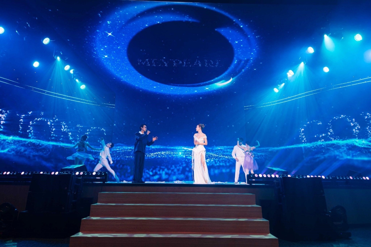 Không gian nghệ thuật mở ra hành trình cảm xúc tại sự kiện “The Harmony of Pearl - Cảm hứng Ngọc Trai”.