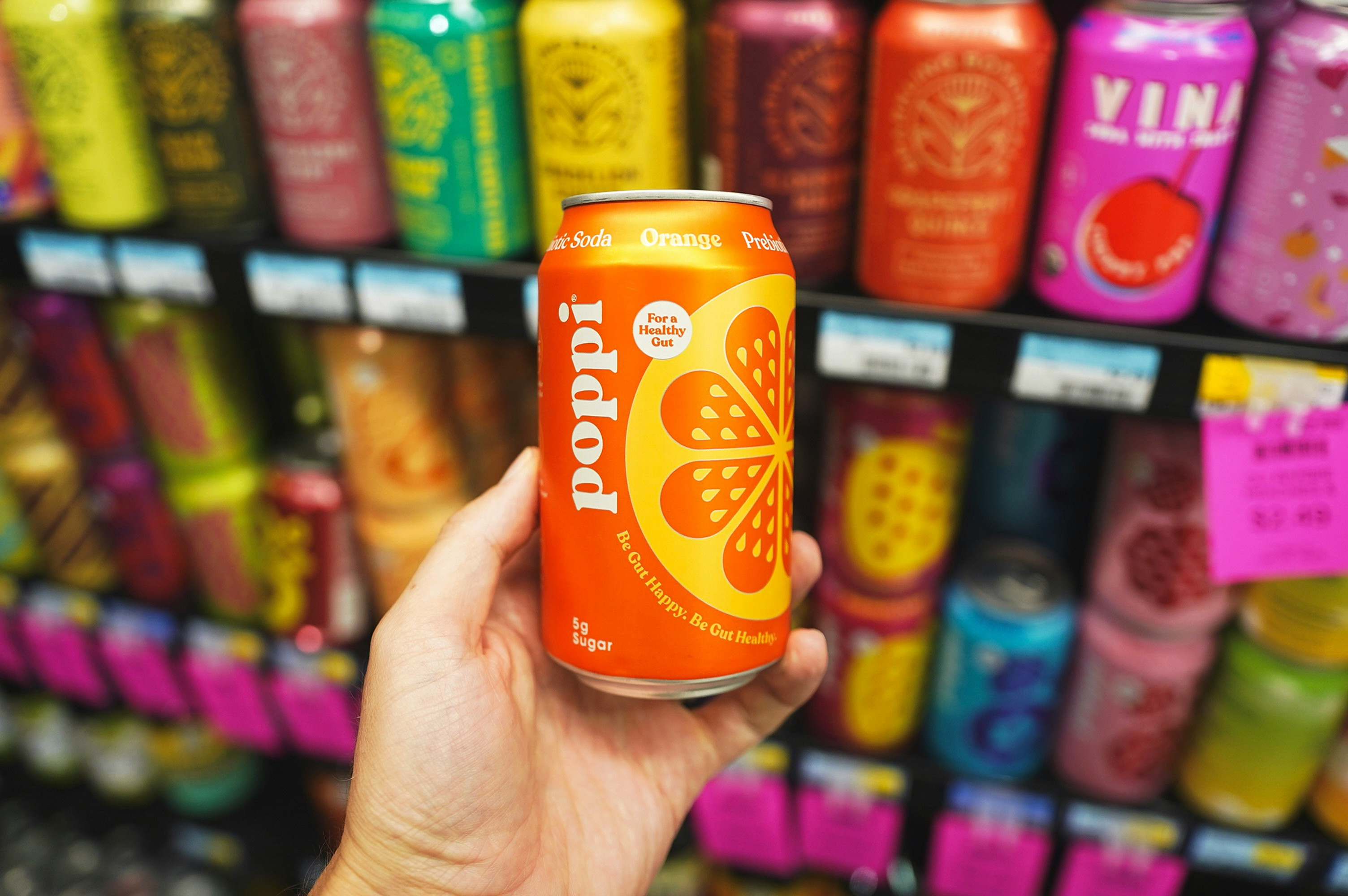 Đầu năm nay, PepsiCo đã mua thương hiệu đồ uống có ga chứa prebiotic Poppi với giá gần 2 tỷ USD.