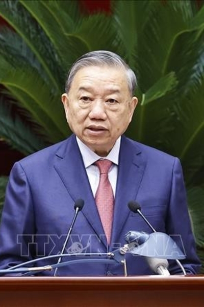 The 15th plenum of the Party Central Committee opens