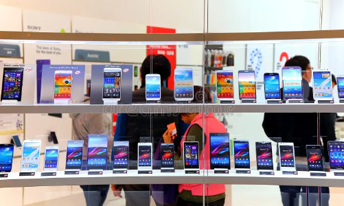 Xuất khẩu điện thoại và linh kiện của Việt Nam giảm hơn 21%