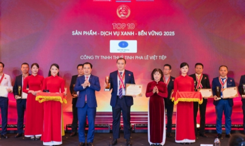 Thương hiệu Việt sản xuất thủy tinh gia dụng đầu tiên đạt danh hiệu Sản phẩm - Dịch vụ Xanh - Bền vững 2025