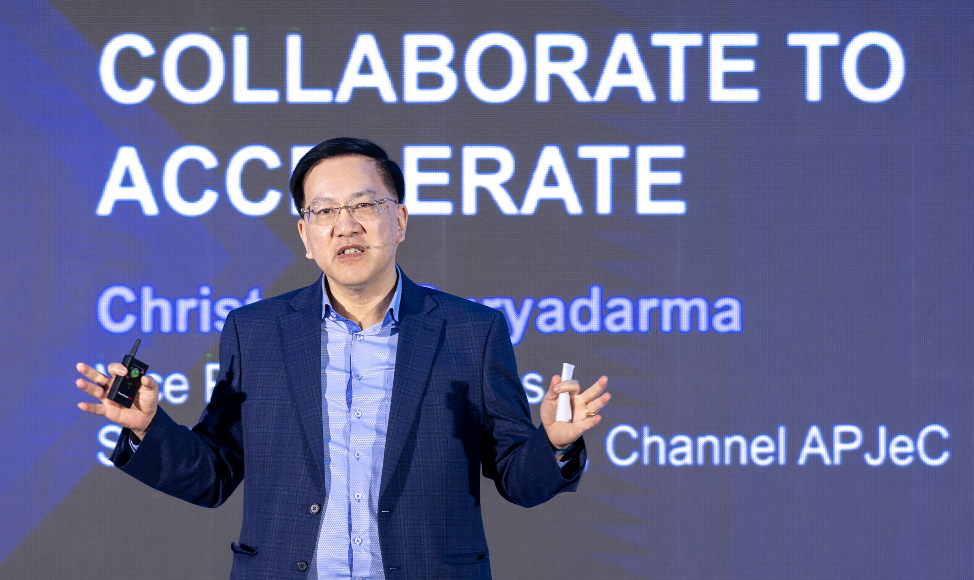 Mr. Christanto Suryadarma, Sales Vice President for Southeast Asia (SEA), South Korea, and Channel APJeC, Zebra Technologies